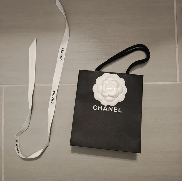 Chanel mini shopping bag - Picture 1 of 2
